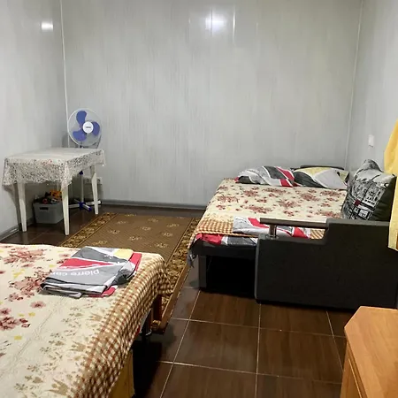 2-кімн будинок 1 хв пішки до моря золотий берег Hébergement de vacances Odessa